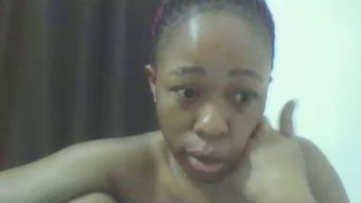 cutie_pie_hot live cam on Cam4