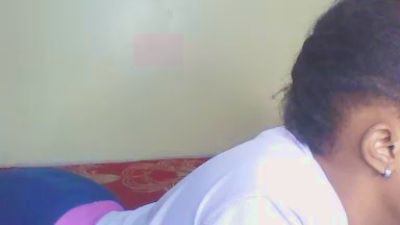 cutie_pie_hot live cam on Cam4