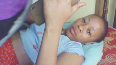 cutie_pie_hot live cam on Cam4