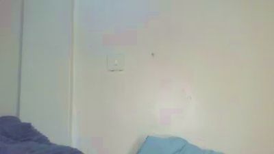 cutie_pie_hot live cam on Cam4