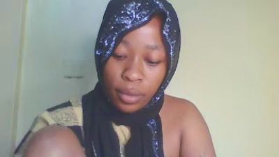 cutie_pie_hot live cam on Cam4