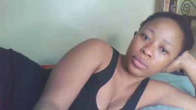 cutie_pie_hot live cam on Cam4