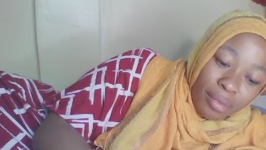 cutie_pie_hot live cam on Cam4