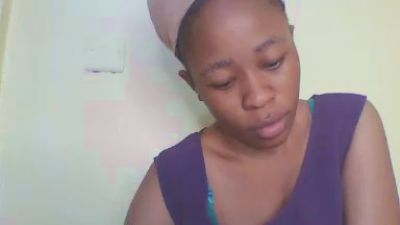 cutie_pie_hot live cam on Cam4