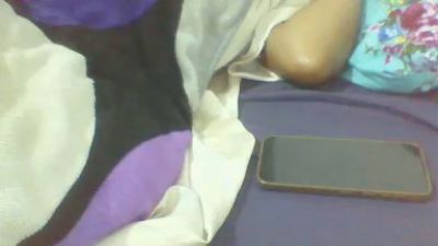cutie_pie_hot live cam on Cam4