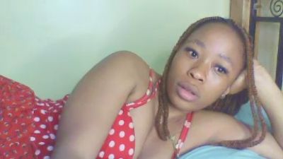 cutie_pie_hot live cam on Cam4