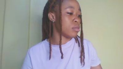 cutie_pie_hot live cam on Cam4