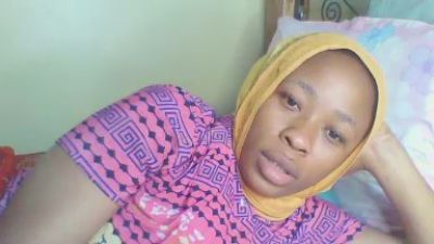cutie_pie_hot live cam on Cam4