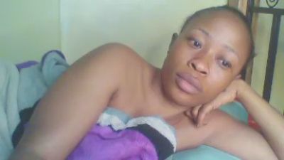 cutie_pie_hot live cam on Cam4