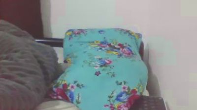 cutie_pie_hot live cam on Cam4