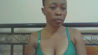 cutie_pie_hot live cam on Cam4