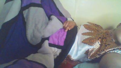 cutie_pie_hot live cam on Cam4