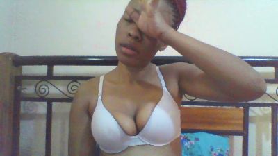 cutie_pie_hot live cam on Cam4