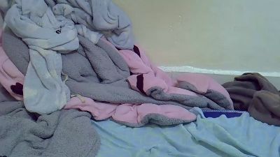 cuttey_adley30 live cam on Cam4
