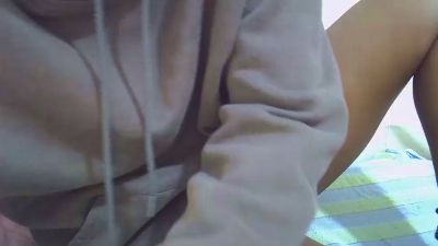 cuttey_adley30 live cam on Cam4
