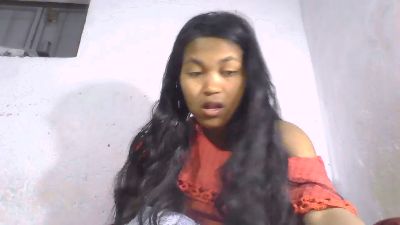 cynthia72 live cam on Cam4