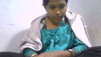 cynthia72 live cam on Cam4
