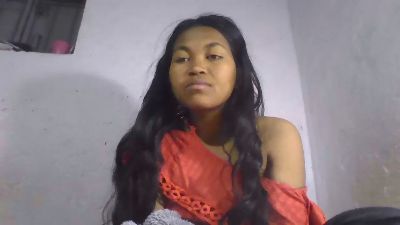 cynthia72 live cam on Cam4