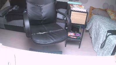 cyrano64 live cam on Cam4