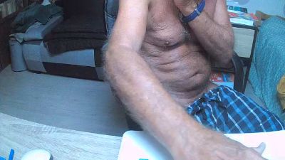 cyrano64 live cam on Cam4