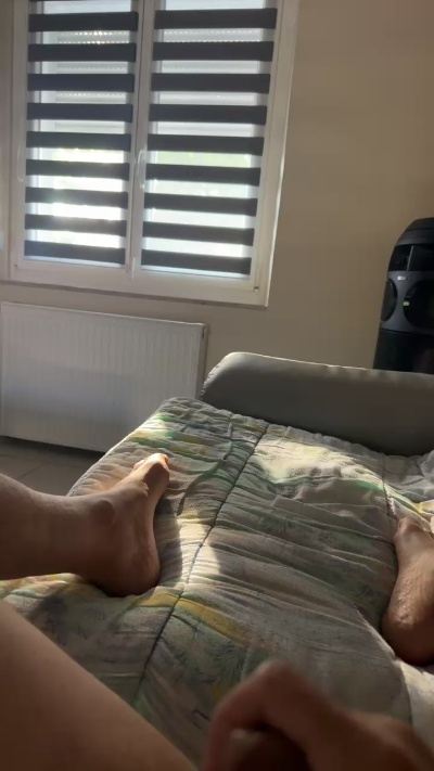 cyrilouri live cam on Cam4