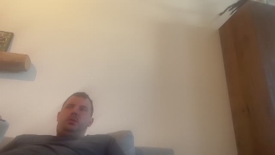 d0m91 live cam on Cam4