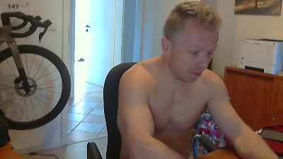 dadave86 live cam on Cam4