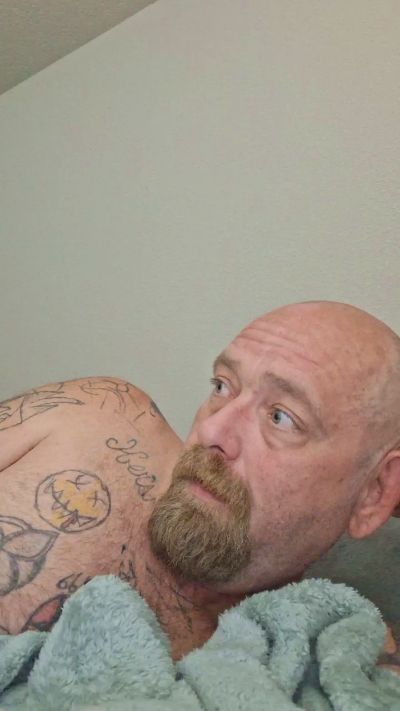 daddybabygirl06 live cam on Cam4