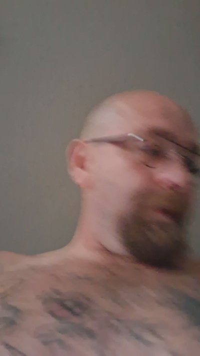 daddybabygirl06 live cam on Cam4