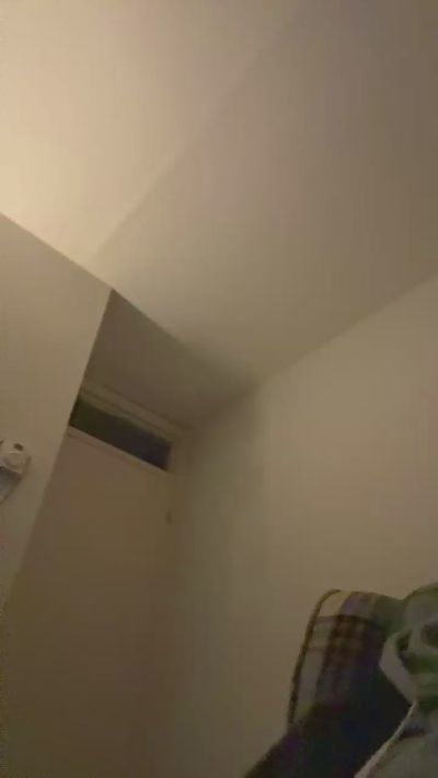 daddybee1 live cam on Cam4
