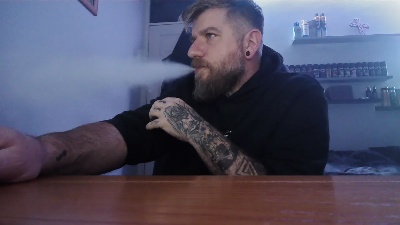 daffyduck_fun live cam on Cam4