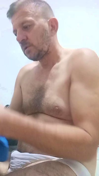 daguia72 live cam on Cam4