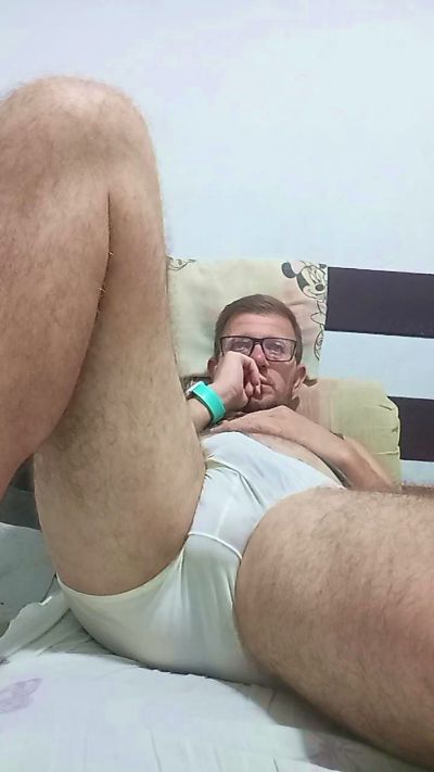 daguia72 live cam on Cam4
