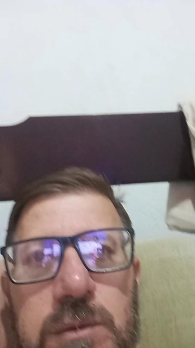 daguia72 live cam on Cam4