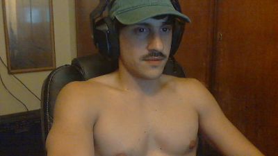 dalelobo22 live cam on Cam4