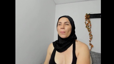 dalila_kemur live cam on Cam4