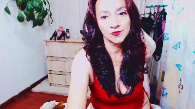 dalila_milf live cam on Cam4