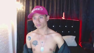 damian_dimon live cam on Cam4