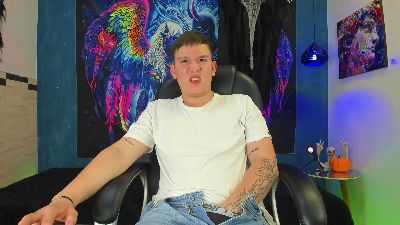 damian_miller7 live cam on Cam4