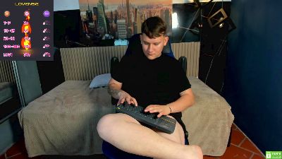 damian_miller7 live cam on Cam4