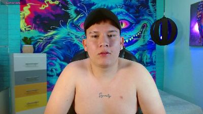 damian_miller7 live cam on Cam4
