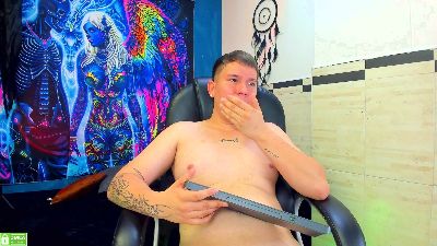 damian_miller7 live cam on Cam4