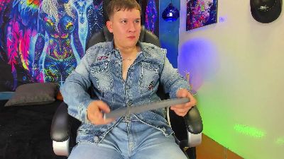 damian_miller7 live cam on Cam4