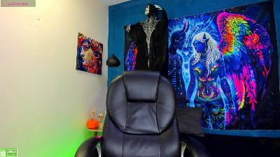 damian_miller7 live cam on Cam4