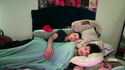damon333 live cam on Cam4