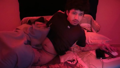 damon333 live cam on Cam4