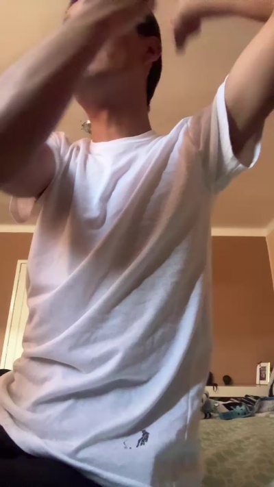 dan29twt live cam on Cam4