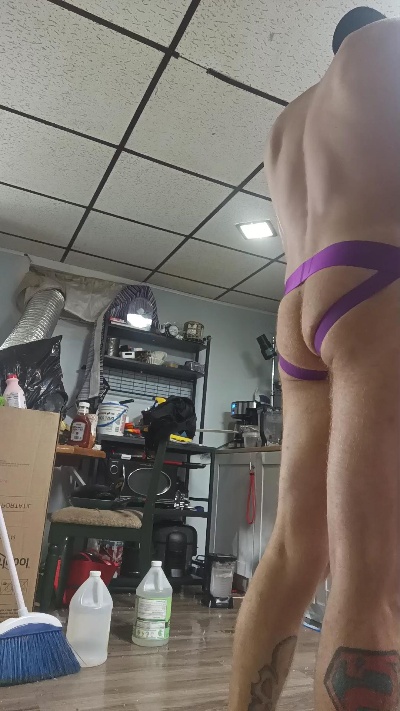dandanger63 live cam on Cam4