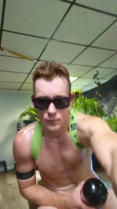 dandanger63 live cam on Cam4