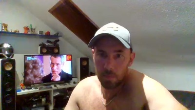 daniel6303 live cam on Cam4